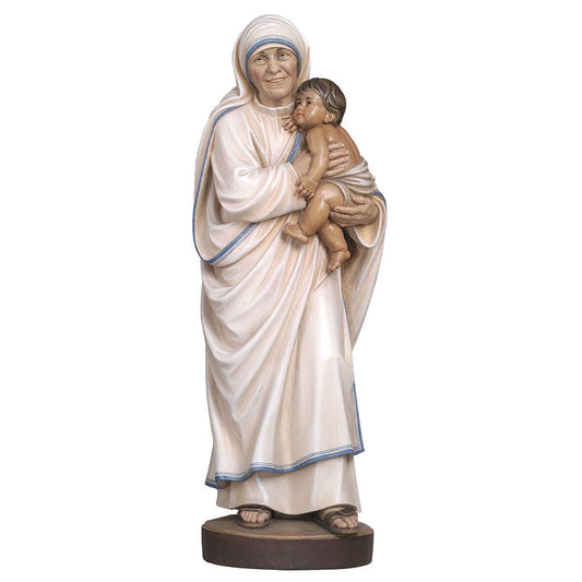 Wood statue of Madre Teresa of Calcutta