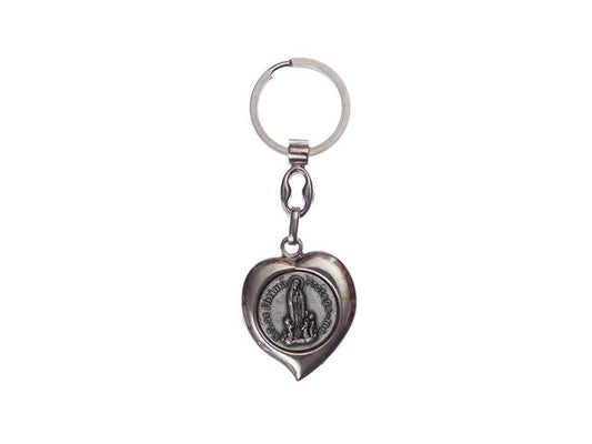 Heart-shaped keyring with the apparition